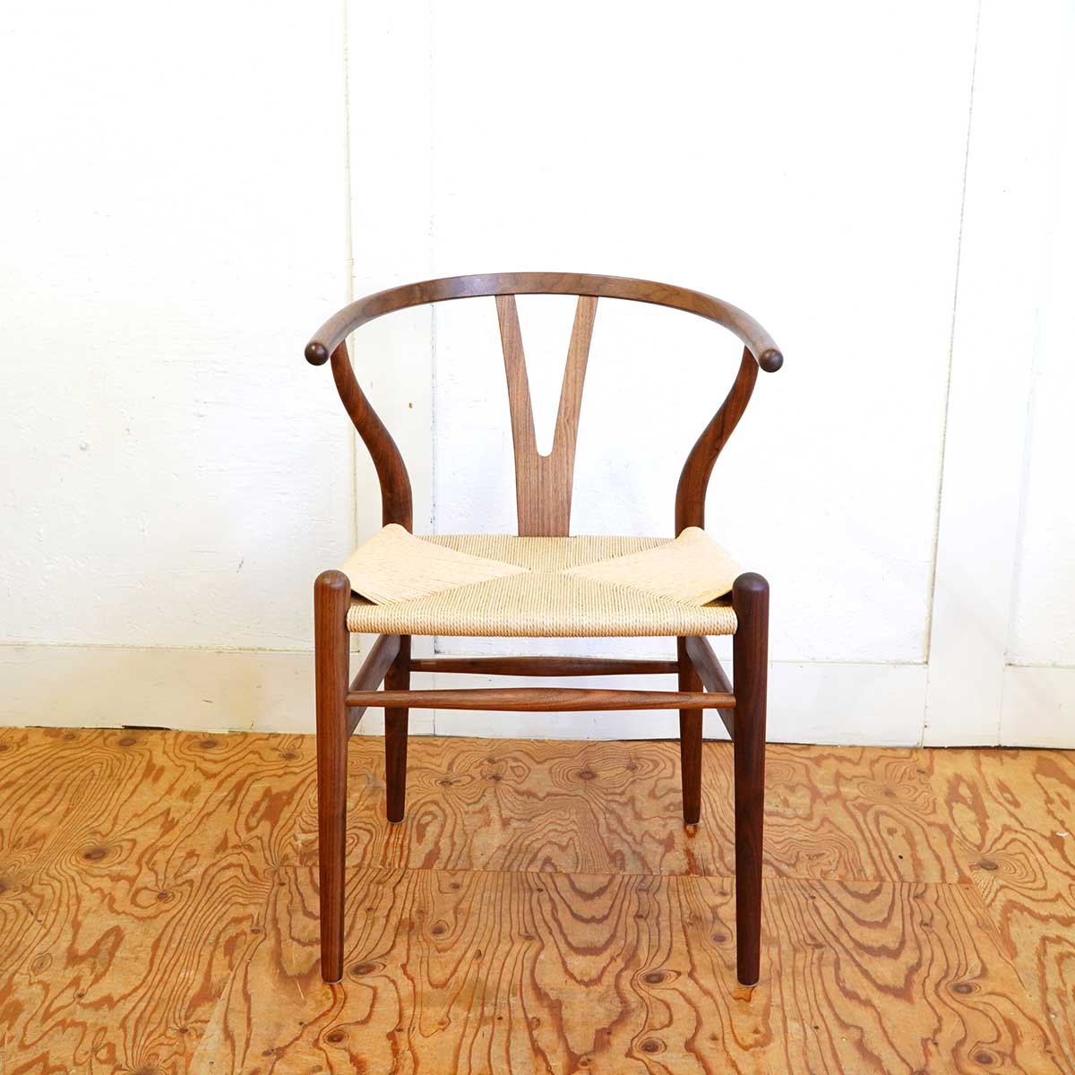 カール・ハンセン&サン / Carl Hansen & Søn Yチェア CH24 ハンス J. ウェグナー ウォールナット 【16】 中古 展示品