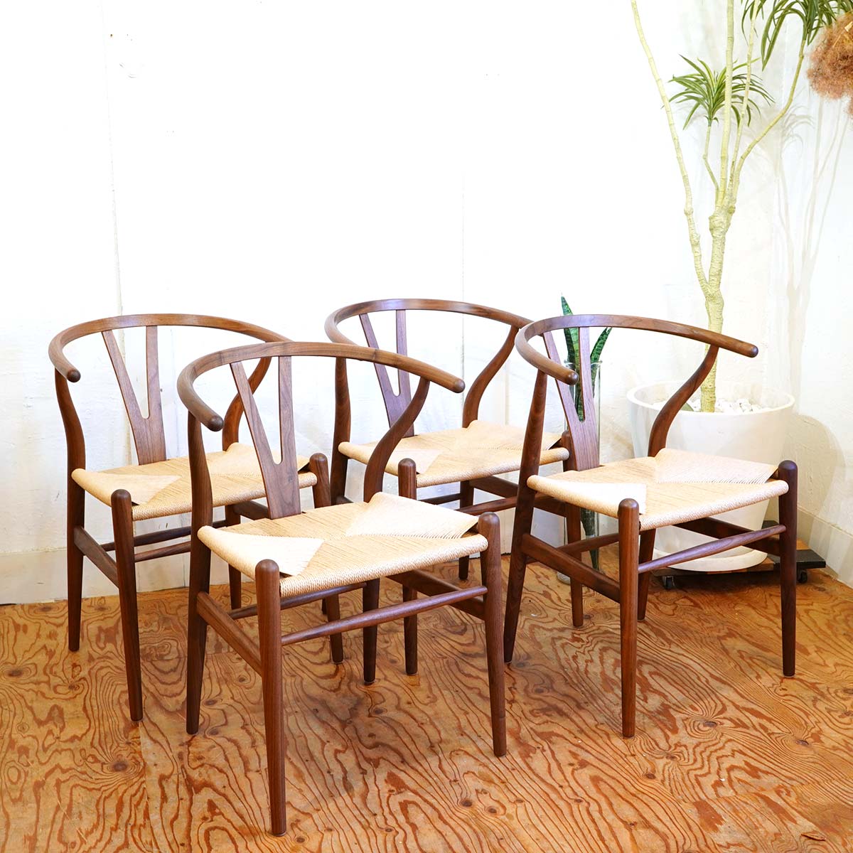 カール・ハンセン&サン / Carl Hansen & Søn Yチェア CH24 ハンス J. ウェグナー ウォールナット 【14】 中古 展示品