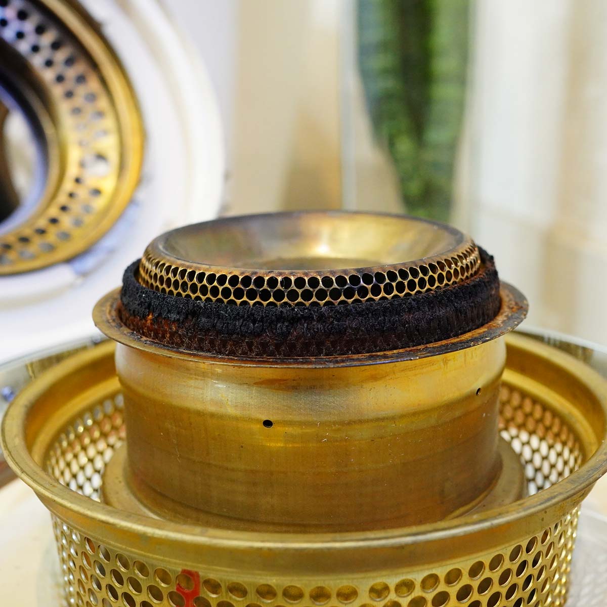 アラジン / Aladdin ブルーフレームヒーター 石油ストーブ 39型 BF3907 クリーム ホワイト 中古