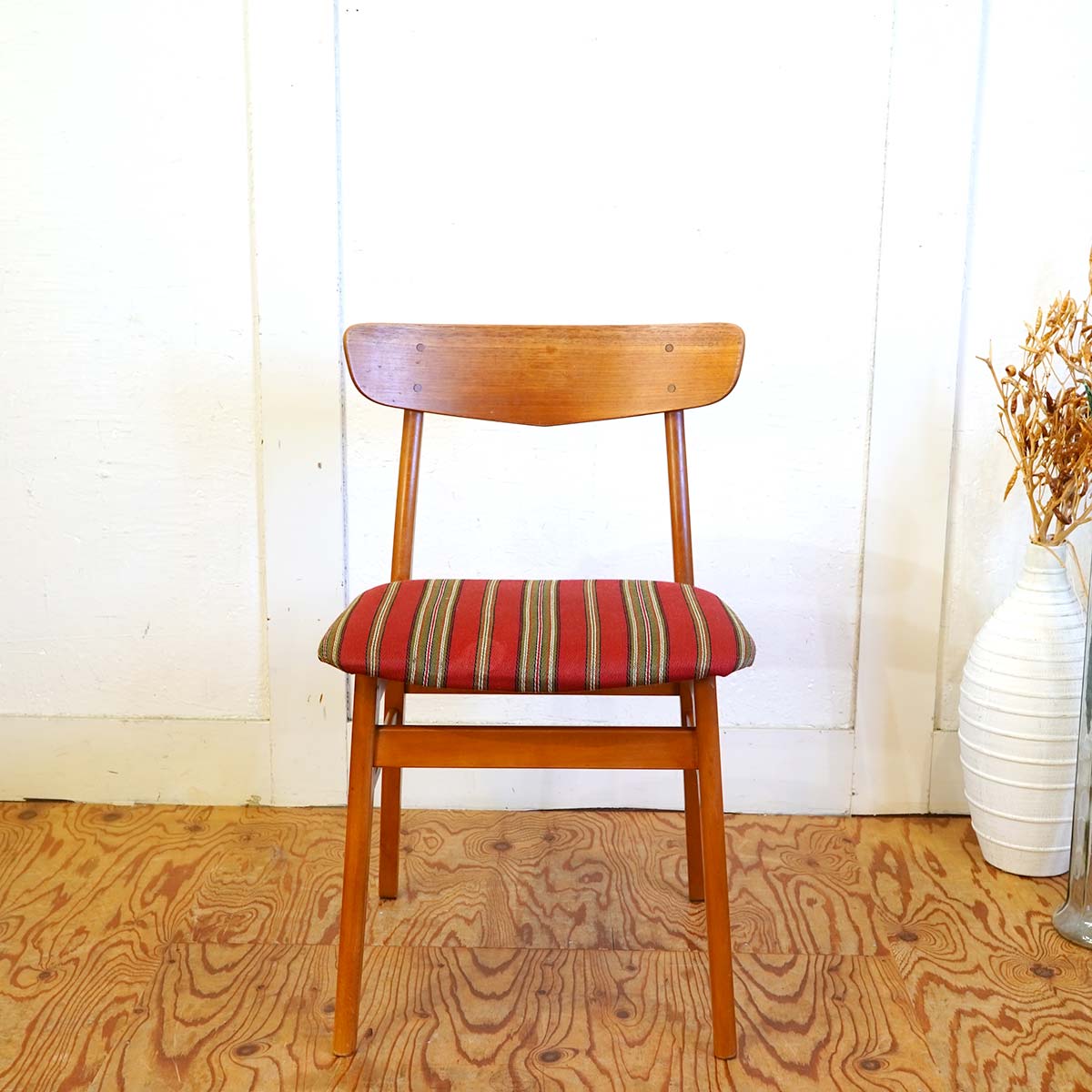 デンマーク製 ヴィンテージ ダイニングチェア レッド ストライプ 北欧