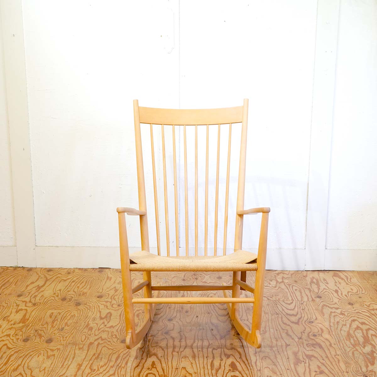 クヴィスト モブラー / Kvist Mobler J16 ロッキングチェア ビーチ材 ハンス J. ウェグナー 中古