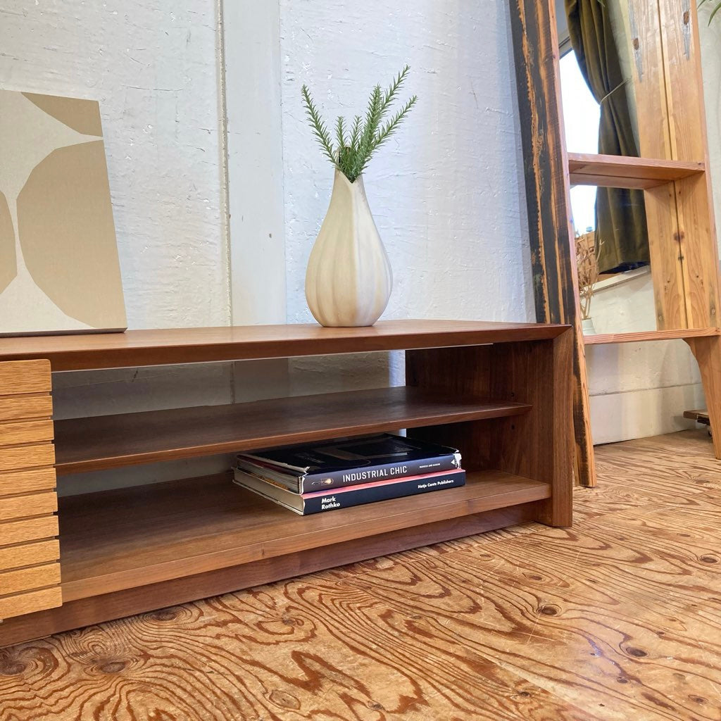 ウォールナット テレビボード TV 180 引き戸扉 中古