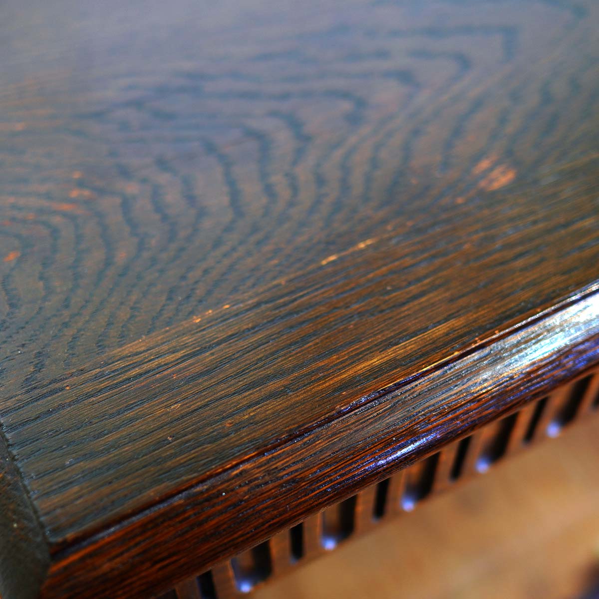 英国アンティーク 飾り棚 キャビネット クラシカル