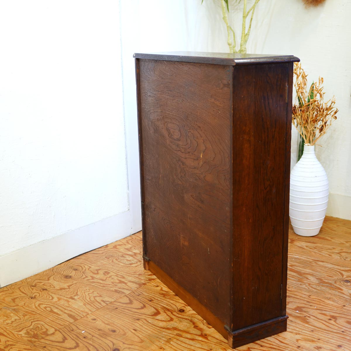 英国アンティーク 飾り棚 キャビネット クラシカル