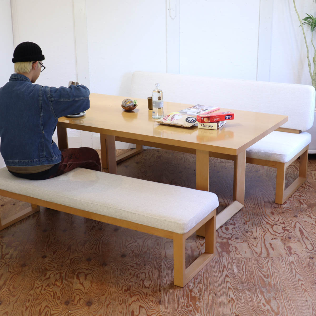 エスティック / estic フォルマックス バンケットシリーズ ガラ / GALA ベンチ 展示品