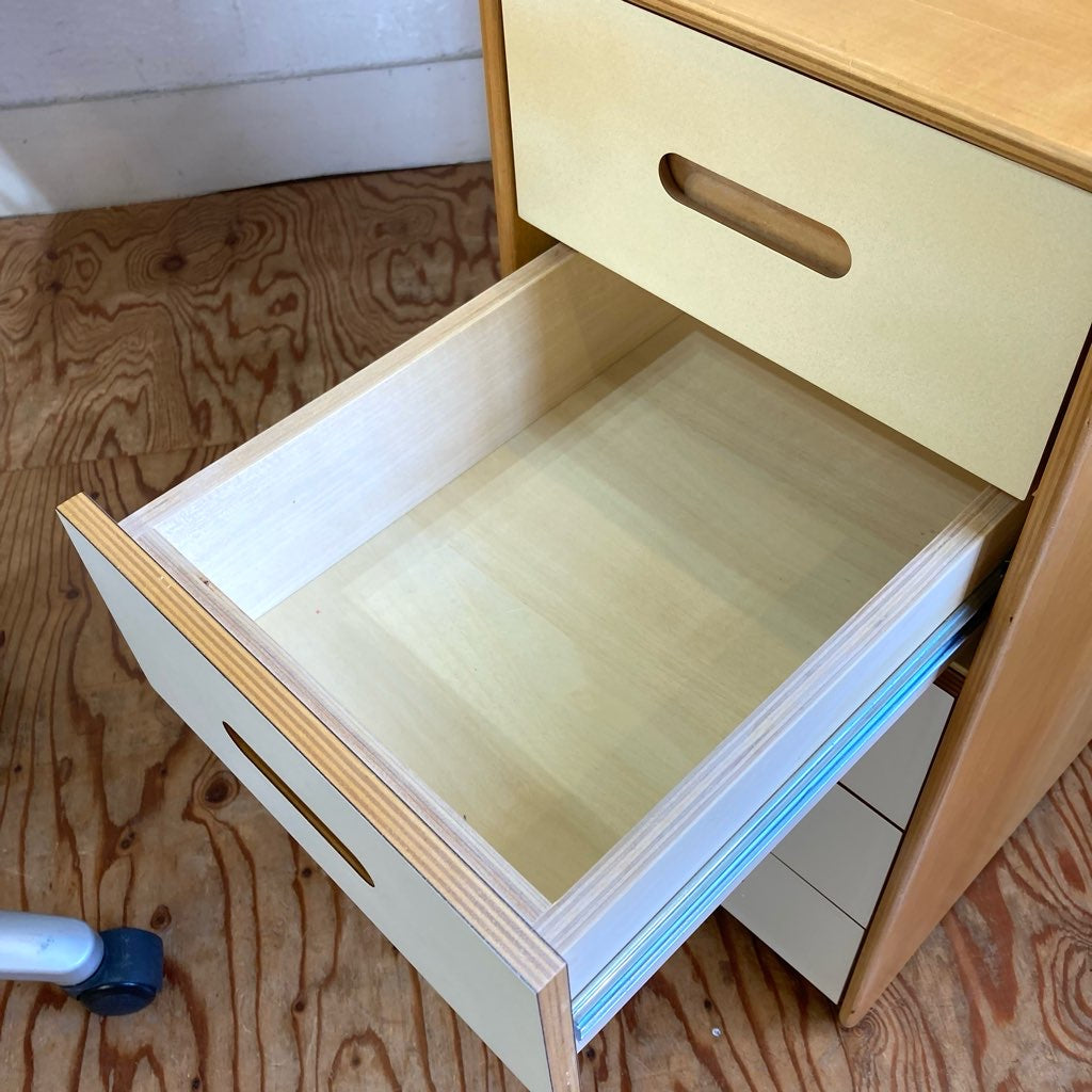 アクタス / ACTUS KIDS SAUTO ソウト デスク ワゴン チェア 3点セット 勉強机 展示品