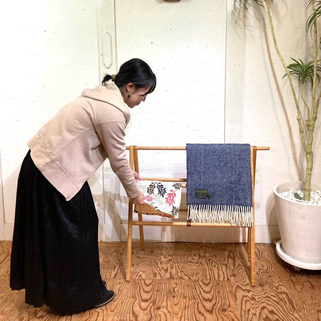 コサイン / cosine ドレスラック タオルラック 中古 メープル 木
