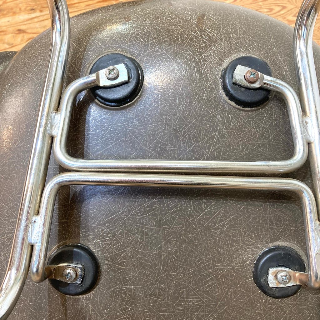 ハーマンミラー / Herman Miller サイドシェルチェア FRP 3rd Hベース チャールズ&レイ・イームズ 中古