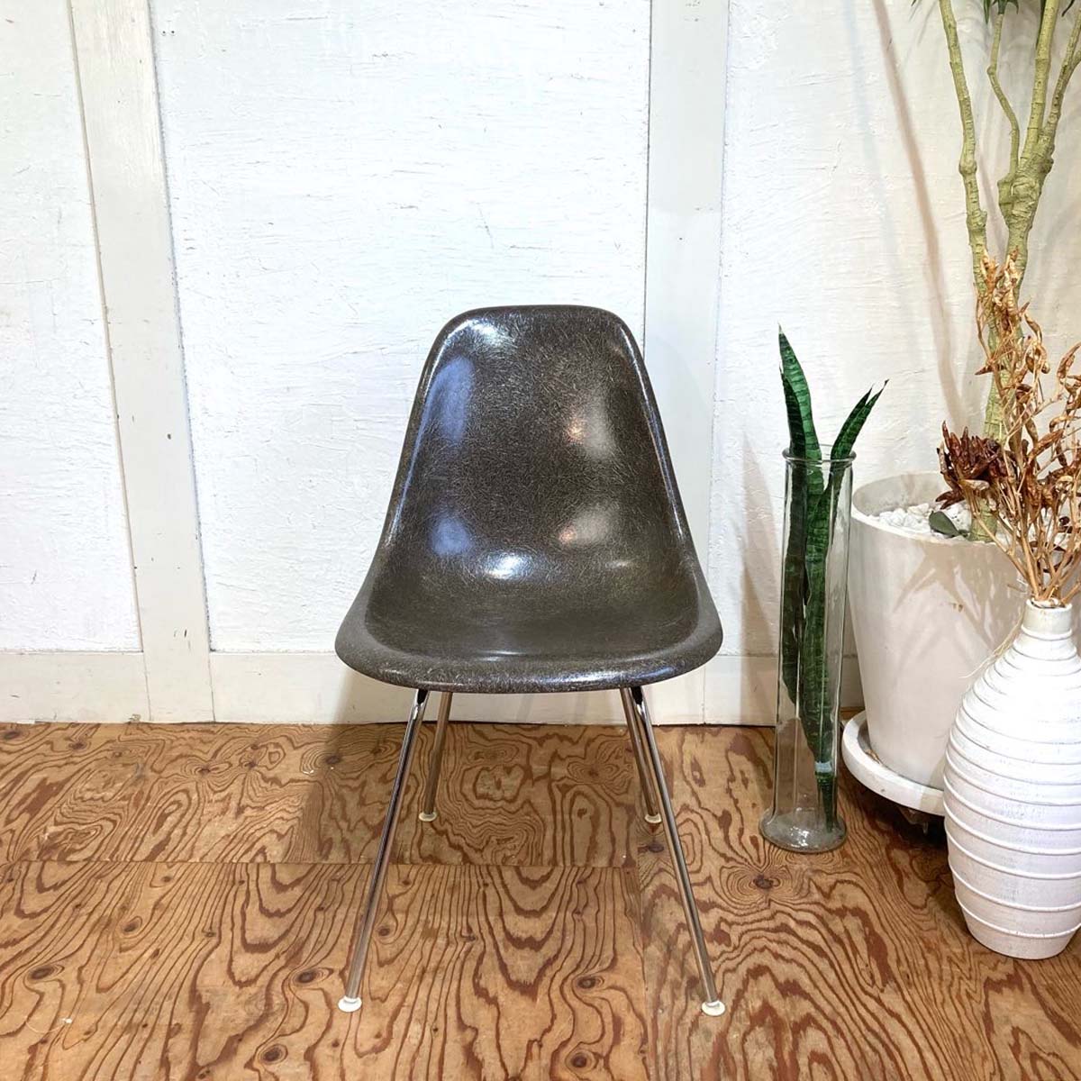 ハーマンミラー / Herman Miller サイドシェルチェア FRP 3rd Hベース チャールズ&レイ・イームズ 中古