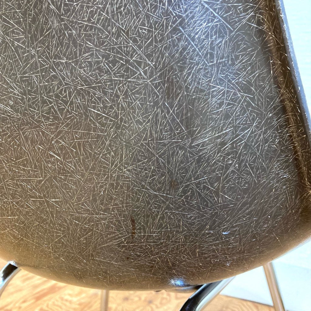 ハーマンミラー / Herman Miller サイドシェルチェア FRP 3rd Hベース チャールズ&レイ・イームズ 中古