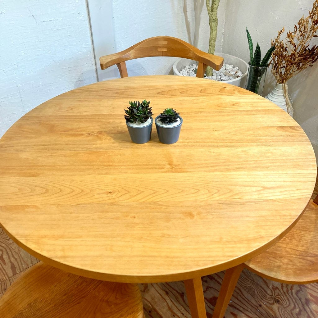 イクスス / ikususu ダイニングテーブル ラウンドテーブル 円テーブル 中古