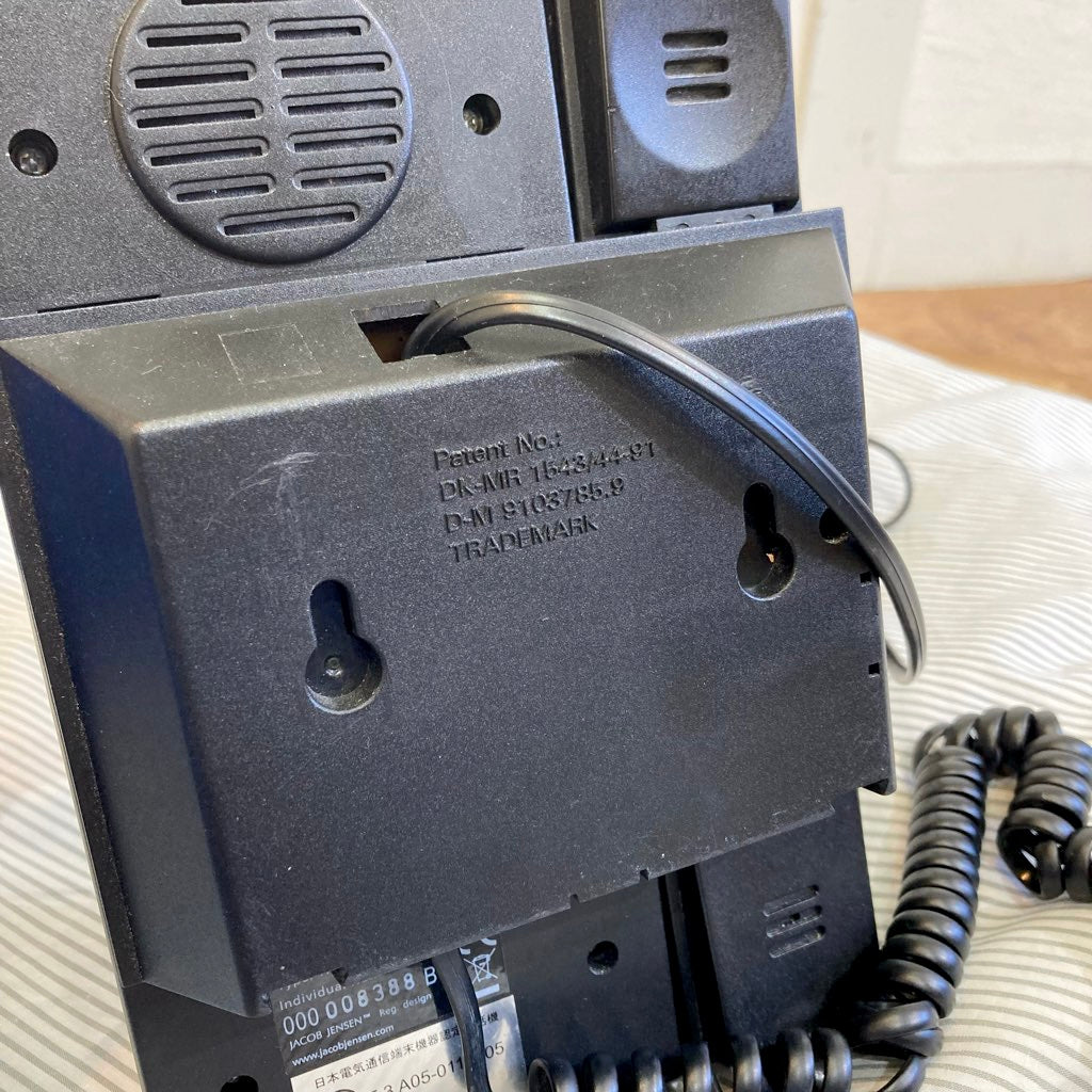 ヤコブ・イェンセン / JACOB JENSEN 電話機 T3 壁掛け A05-0114005 中古