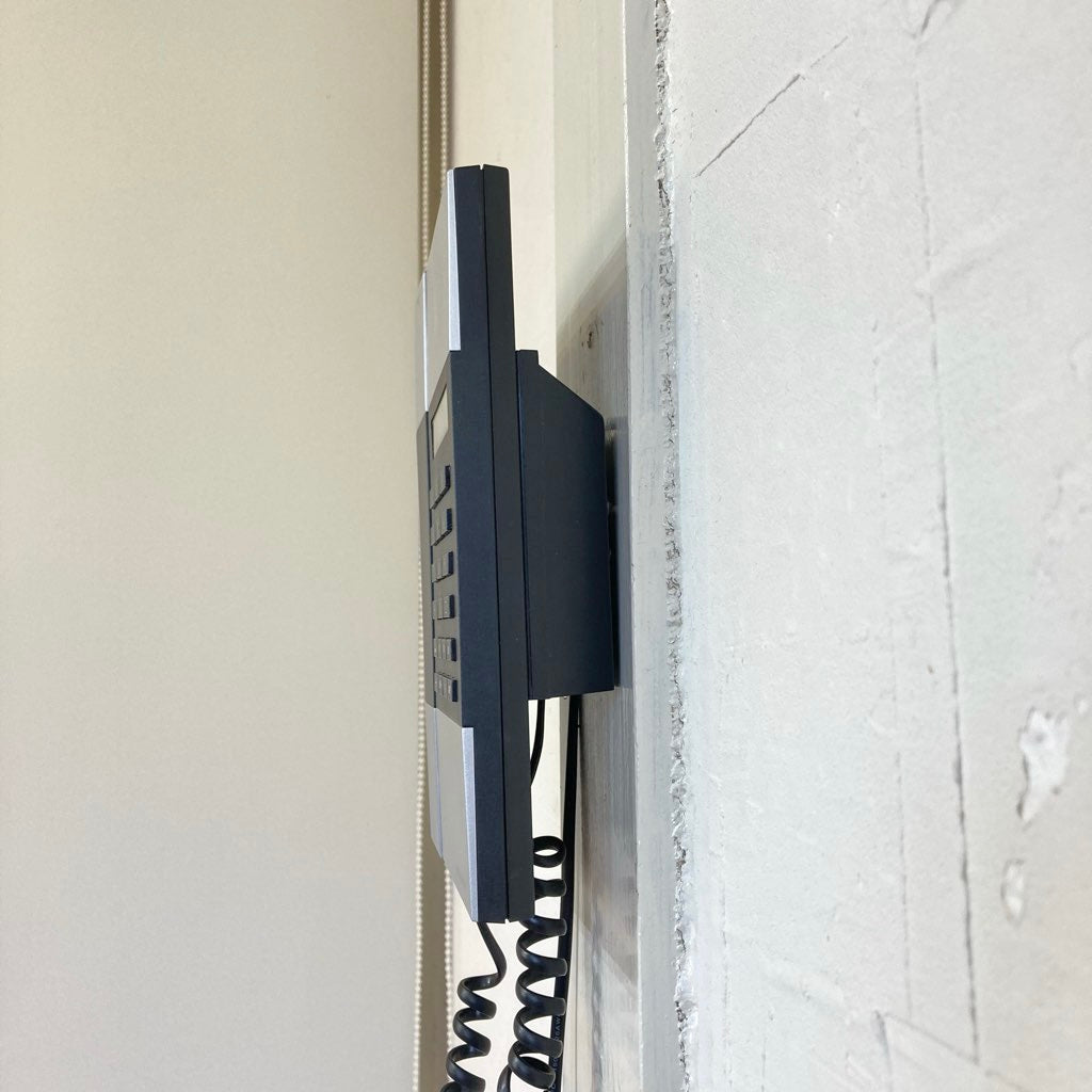 ヤコブ・イェンセン / JACOB JENSEN 電話機 T3 壁掛け A05-0114005 中古