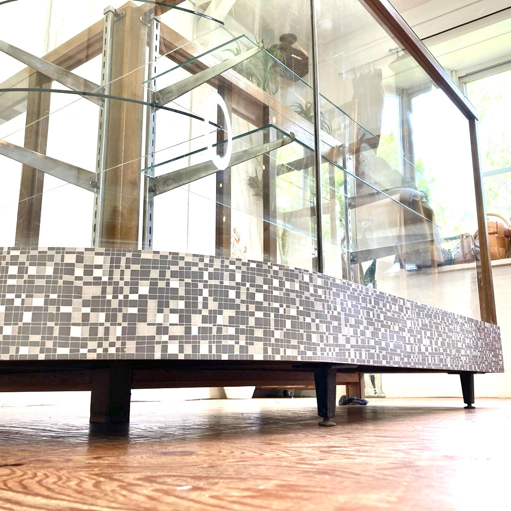 レトロなL字ガラスショーケース コーナーショーケース パンケース ヴィンテージ