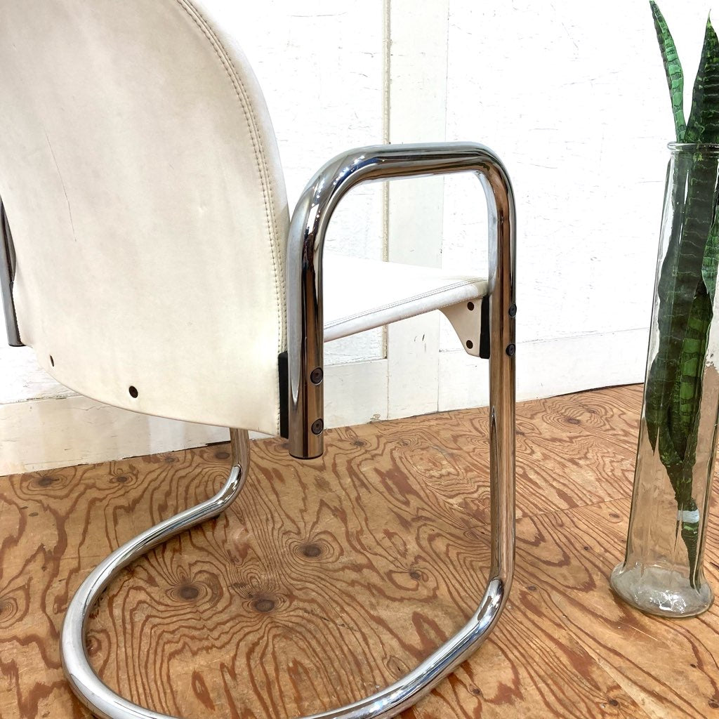 ビー&ビー イタリア / B&B Italia ディアロゴ / Dialogo アームチェア アフラ&トビア・スカルパ ホワイト 中古