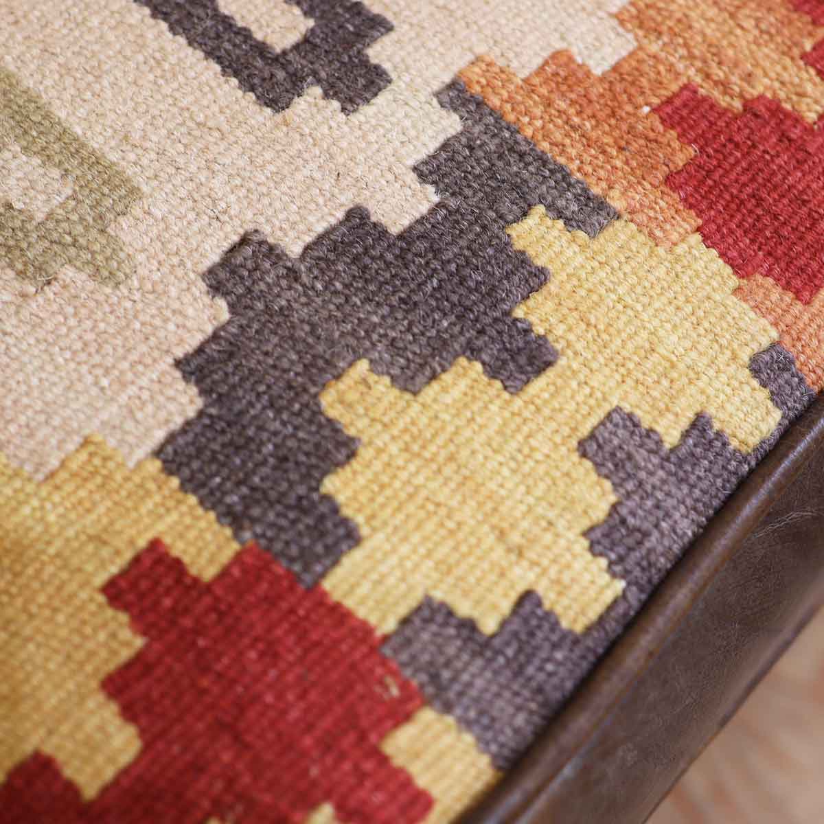 ハロ / HALO プロフェッサーアームチェア / PROFESSOR ARM CHAIR バイカータン 1人掛け 中古