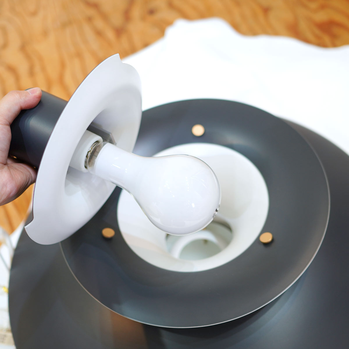 ルイスポールセン / Louis Poulsen PH5 コンテンポラリー ダークグレー×ターコイズブルー ポール・ヘニングセン 限定 元箱あり 中古