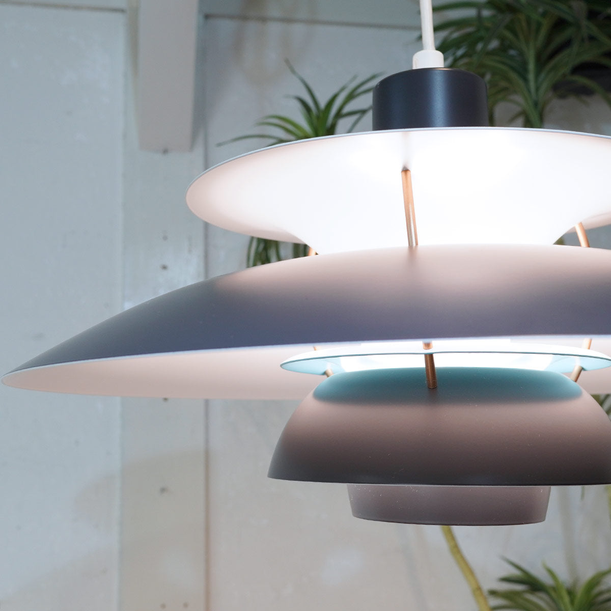 ルイスポールセン / Louis Poulsen PH5 コンテンポラリー ダークグレー×ターコイズブルー ポール・ヘニングセン 限定 元箱あり 中古