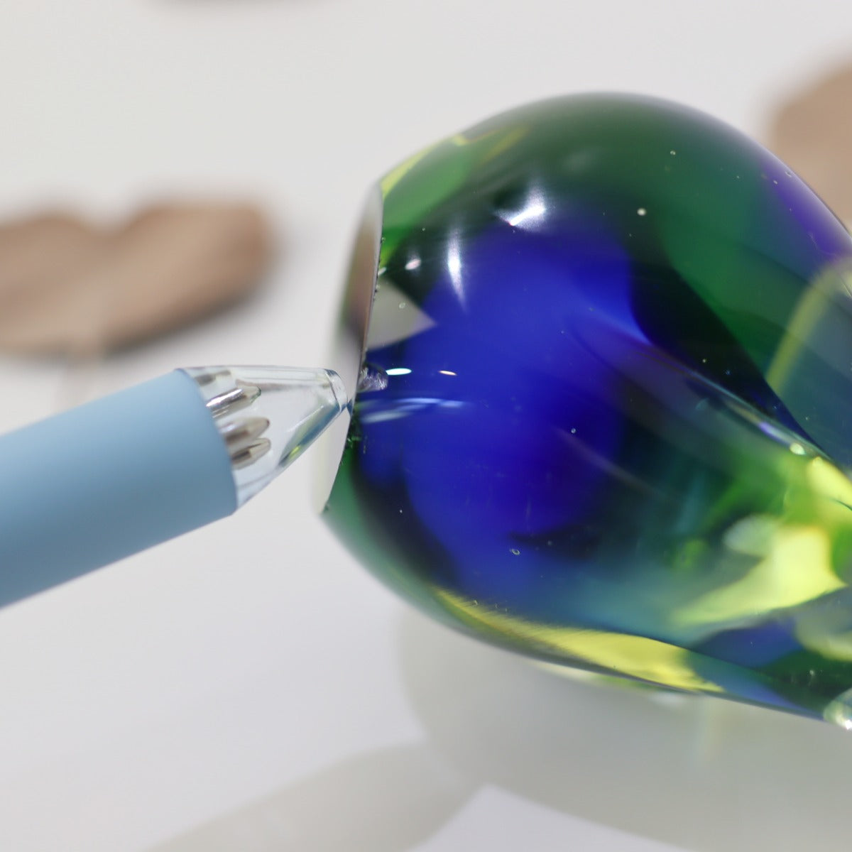 ウランガラス バード 小鳥 光るガラス 置物 ヴィンテージ