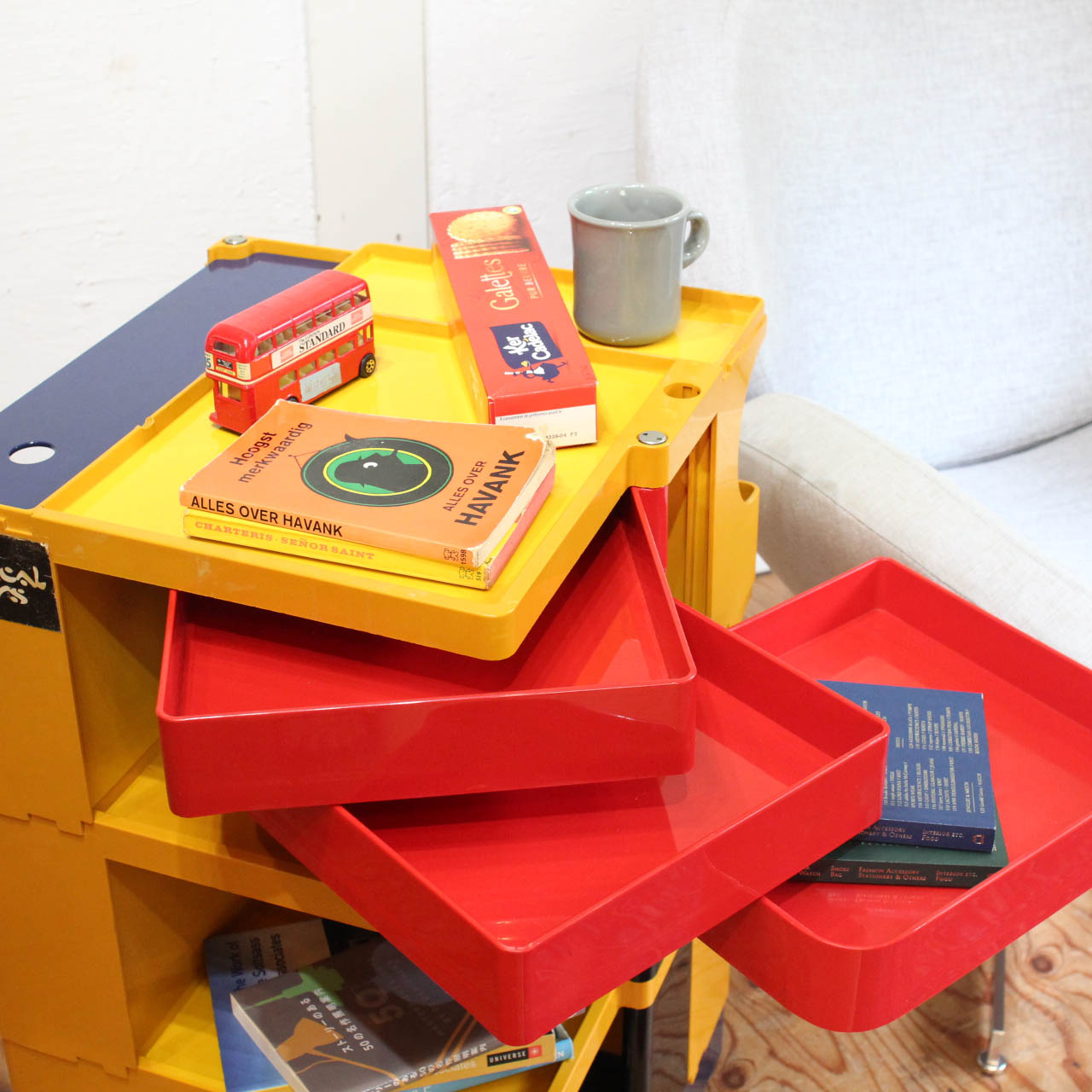 ボビーワゴン 3段 マルチカラー ジョエ・コロンボ ヴィンテージ BIEFFEPLAST PADOVA