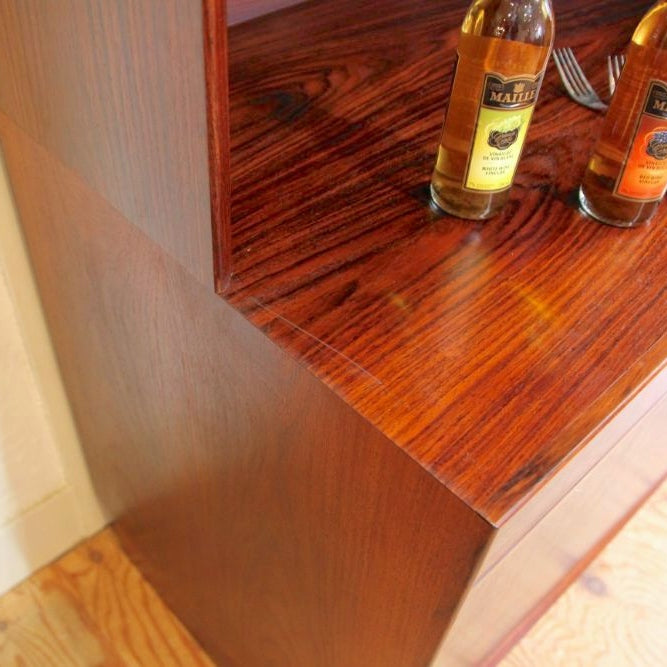 ローズウッド カップボード