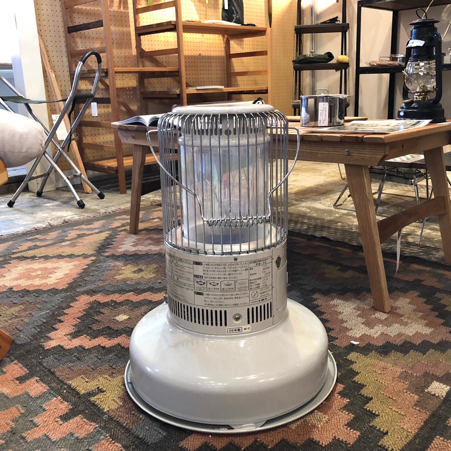 トヨトミ / TOYOTOMI レインボーストーブ RB-25  石油ストーブ ホワイト 中古