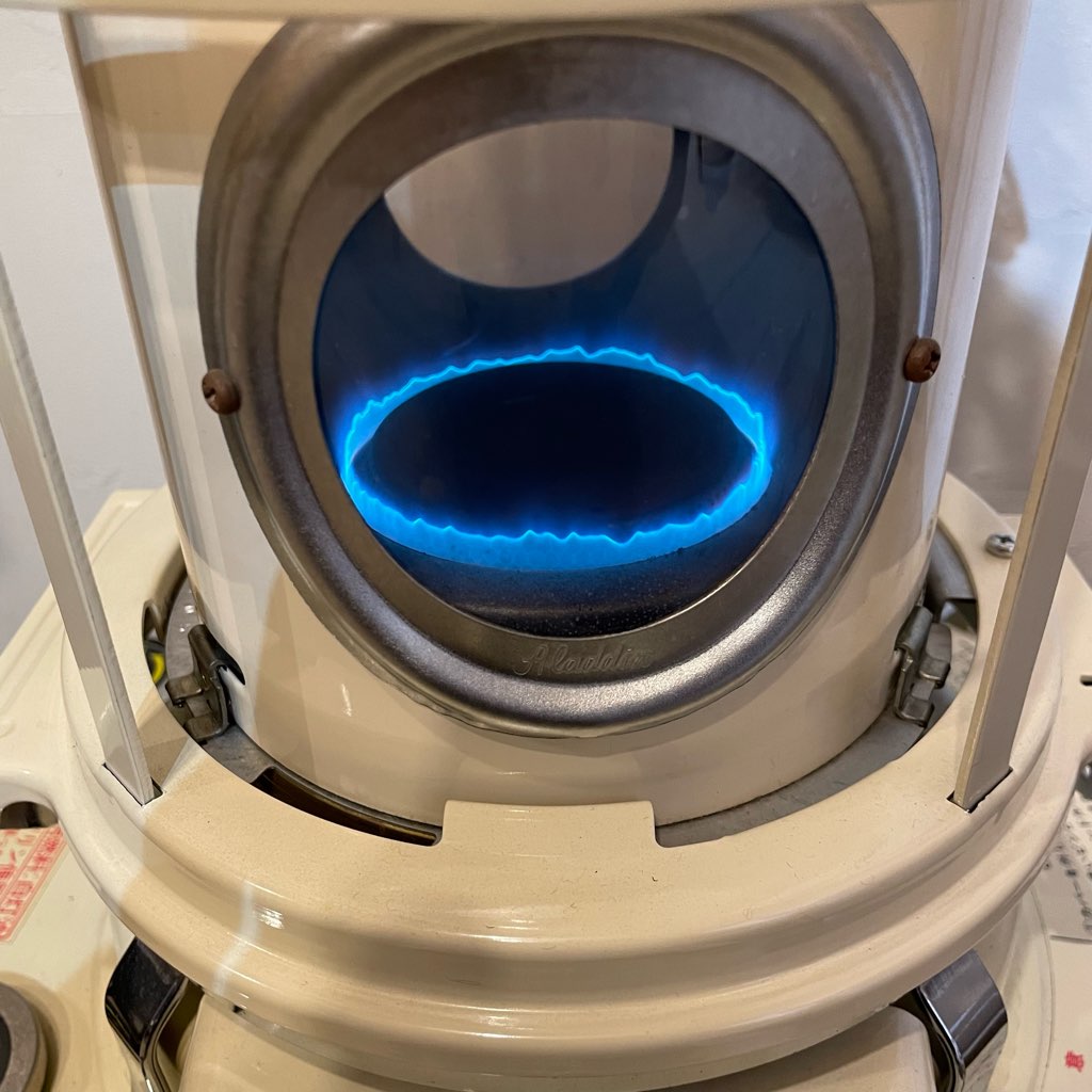 アラジン / Aladdin ブルーフレームヒーター 石油ストーブ 39型 J390001 ホワイト 中古 芯交換済