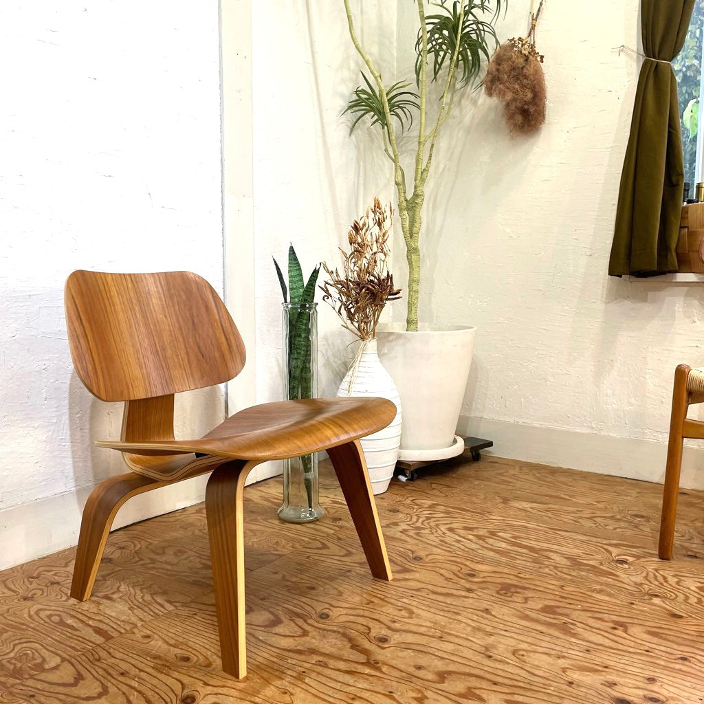 ハーマンミラー / Herman Miller ラウンジチェア LCW ウォールナット チャールズ&レイ・イームズ 中古