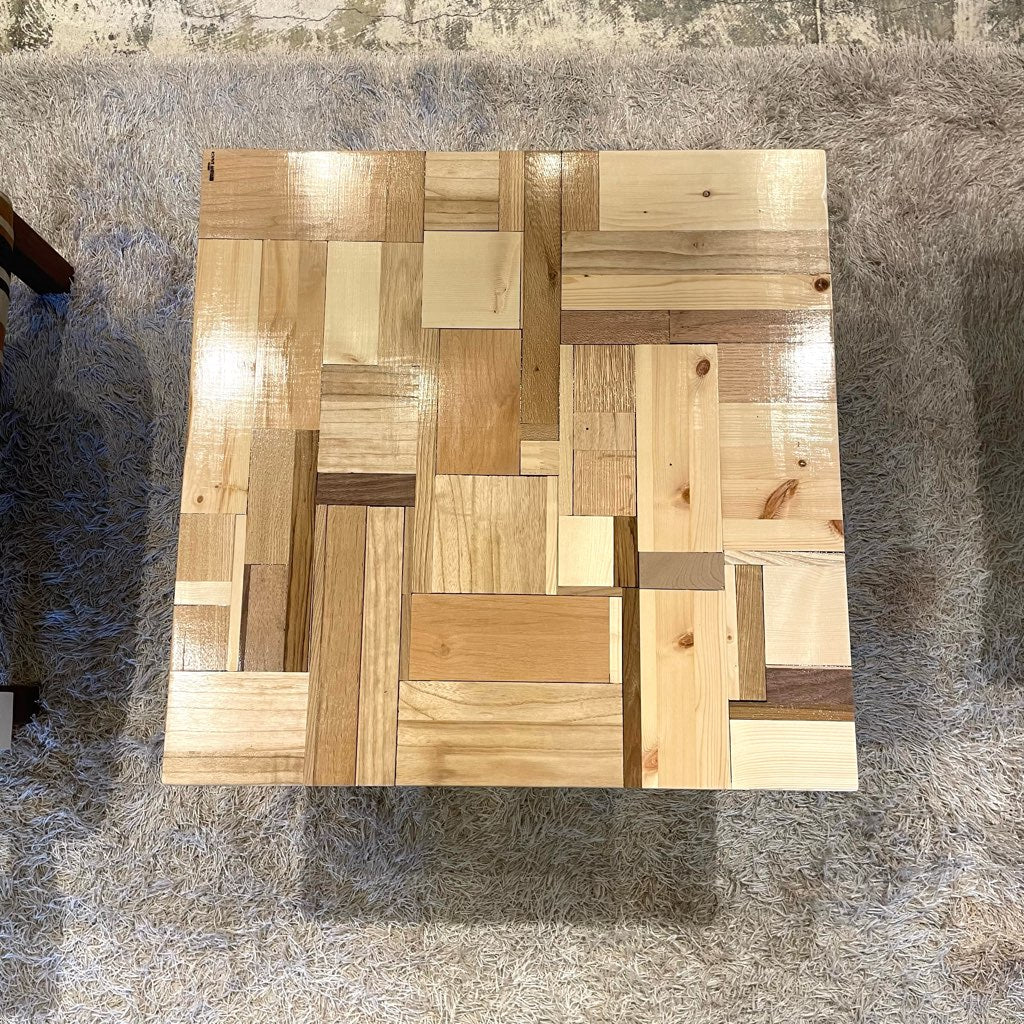 リバイブモブラープロジェクト 不要になった古い家具の木材の細切れから作ったローテーブル スクラップウッドテーブルローテーブル センターテーブル 廃材のアップサイクル SDGs 地球環境にいちばん優しい家具