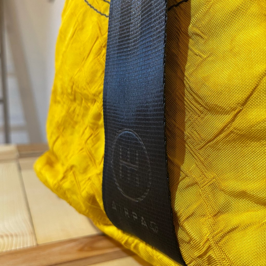 【新品】エアパック / AIR PAQ バックパック イエロー SDGs サスティナブル リュック