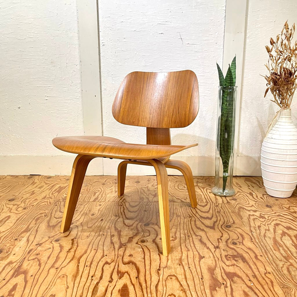 ハーマンミラー / Herman Miller ラウンジチェア LCW ウォールナット チャールズ&レイ・イームズ 中古