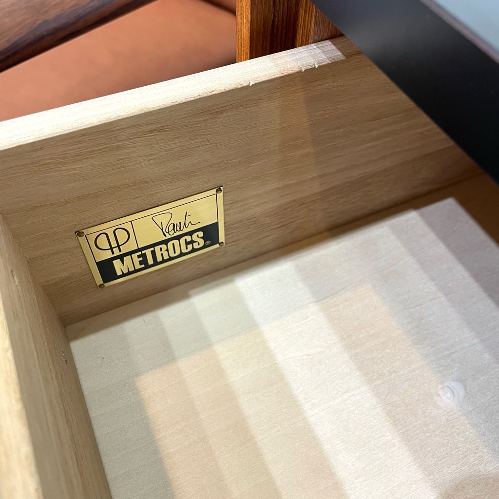 メトロクス / METROCS F061サイドボード ピエールポラン / Pierre Paulin キャビネット 中古