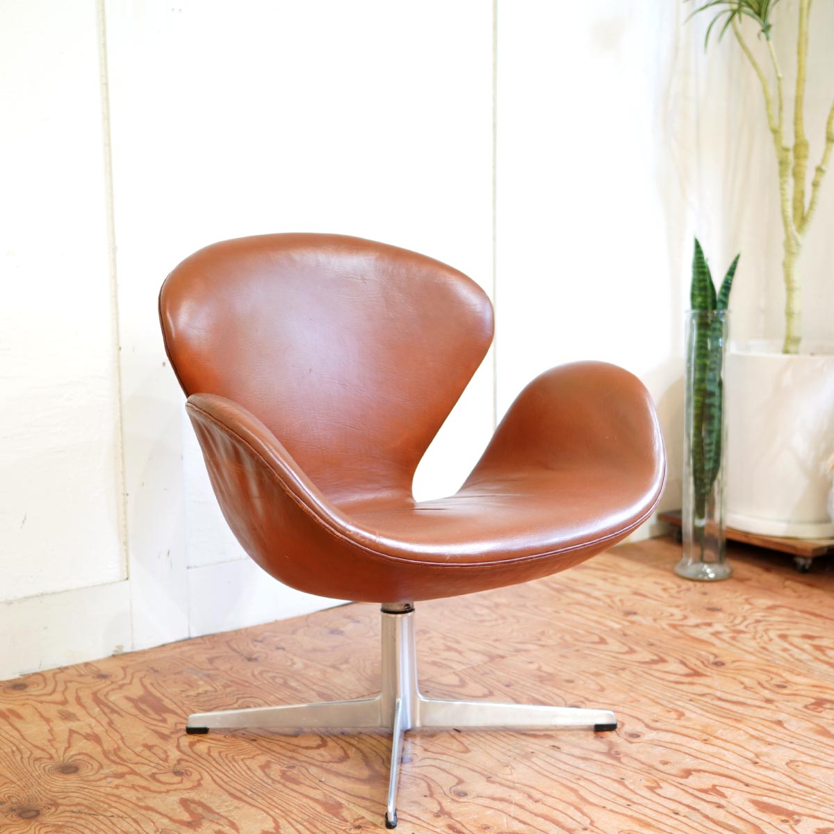 フリッツ・ハンセン / FRITZ HANSEN スワンチェア 中古 ヴィンテージ 