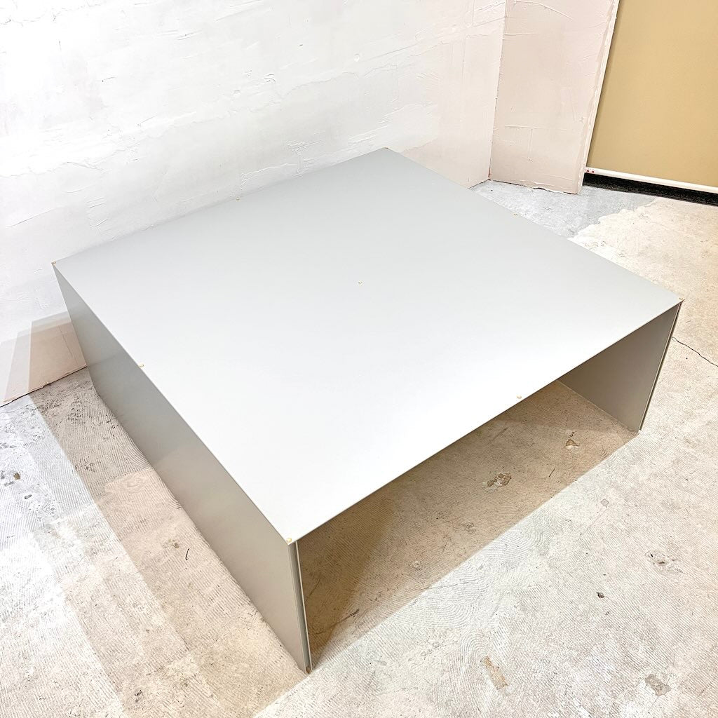 カッシーナ・イクスシー / Cassina ixc. エアフレーム スクエアテーブル イタリア