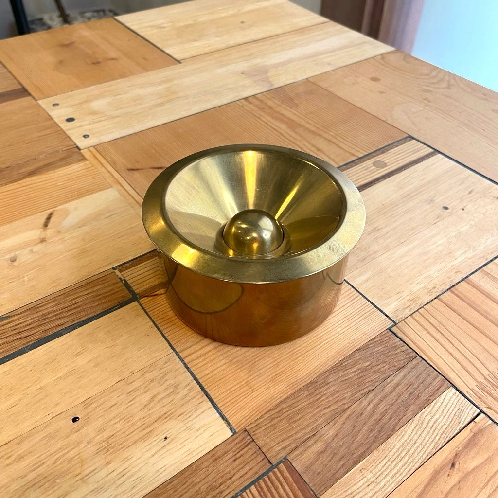 アレッシィ / ALESSI バウハウス アッシュトレイ / Bauhaus Ashtray 真鍮製 灰皿