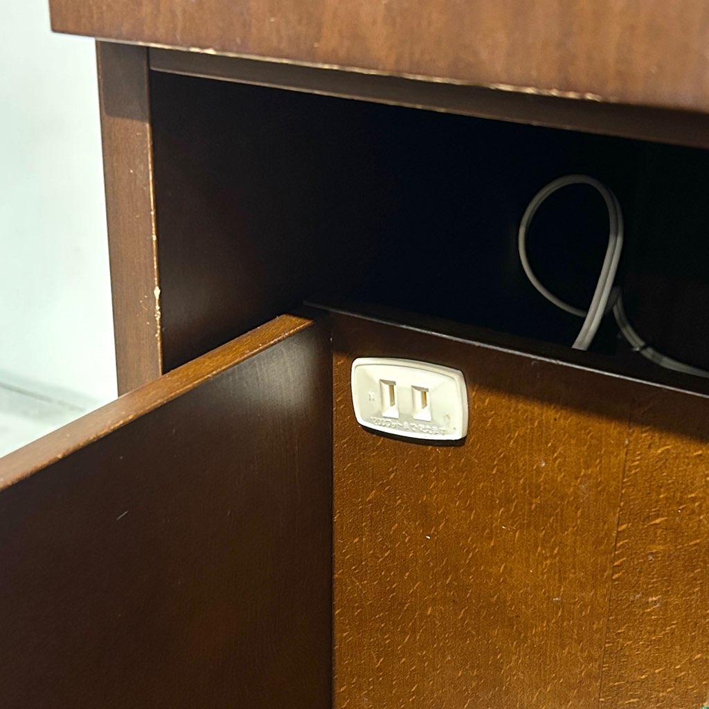 カッシーナixc. / Cassina ixc. メイクアップドレッサー 近藤康夫