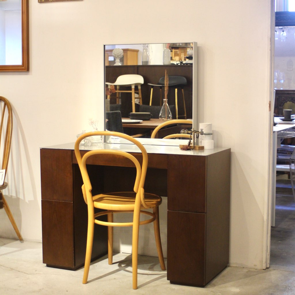 カッシーナixc. / Cassina ixc. メイクアップドレッサー 近藤康夫 化粧