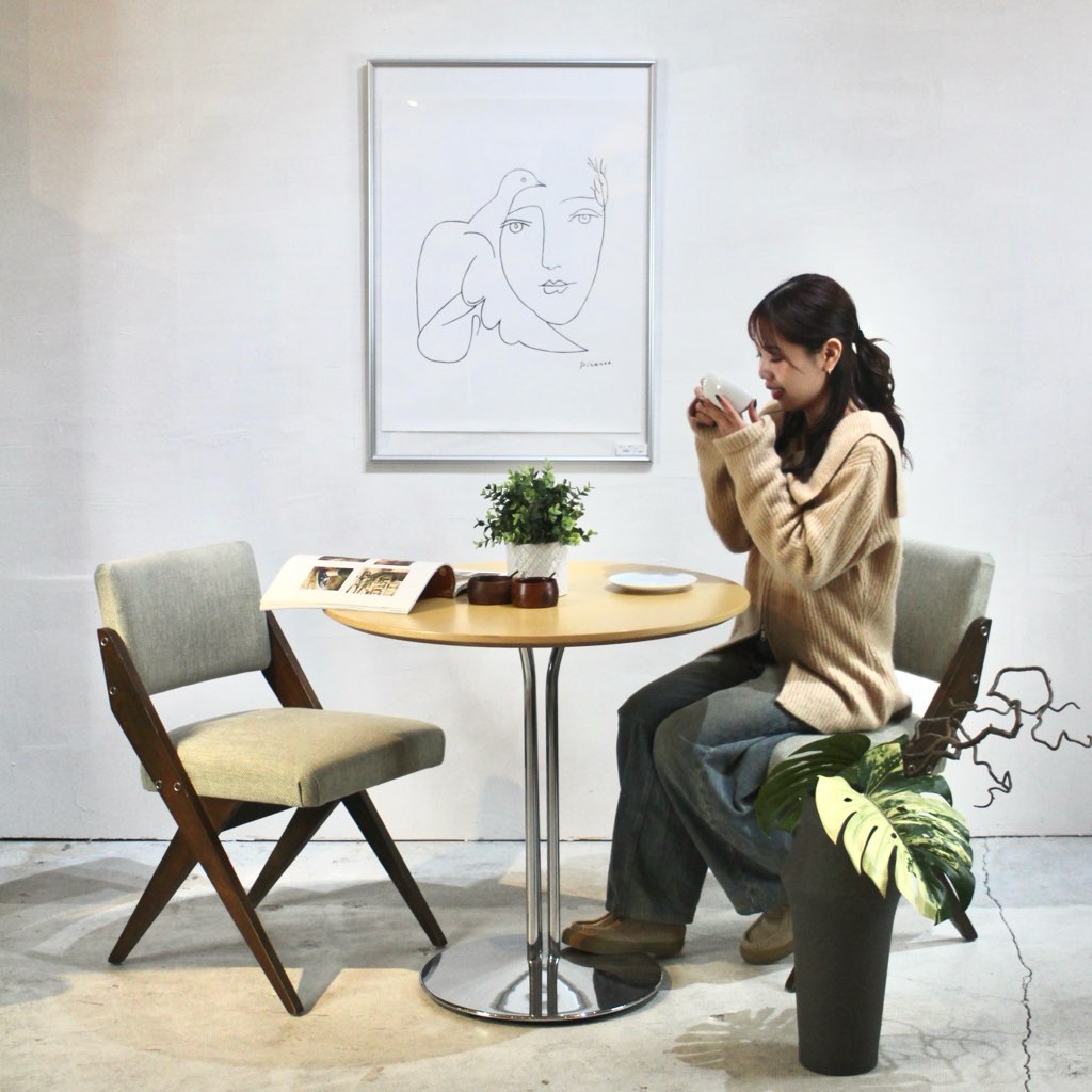 美品　フレデリシア 「Tobago model 8007」ラウンドテーブル フレデリシア / FREDERICIA トバゴ / TOBAGO model 8007 カフェ