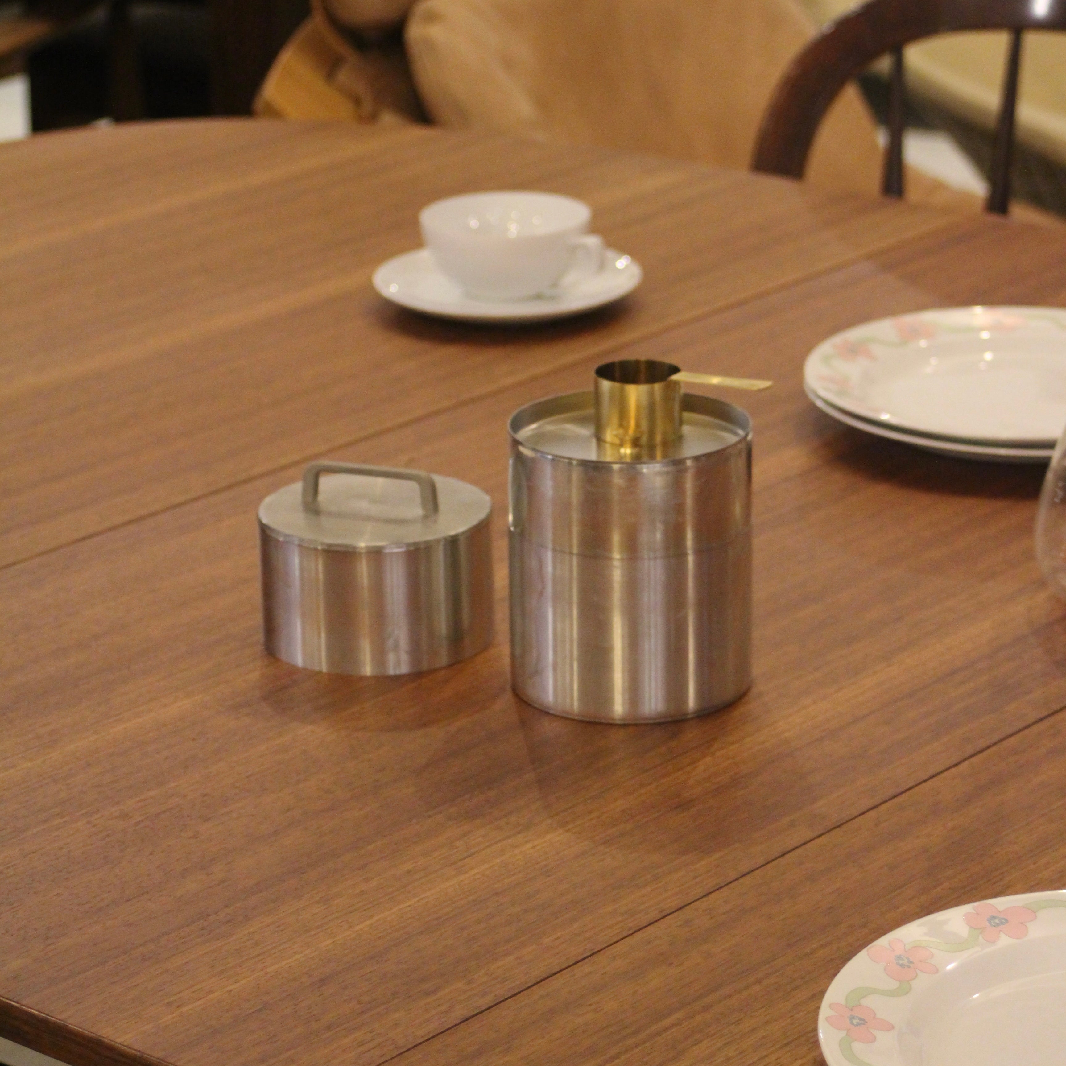 開花堂 ブリキコーヒー缶 大 中古