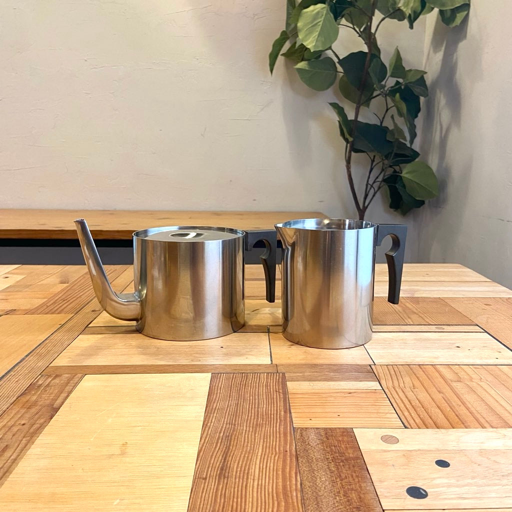 ステルトン / Stelton シリンダライン / Cylinda-Line ジャグ 小 アルネ・ヤコブセン