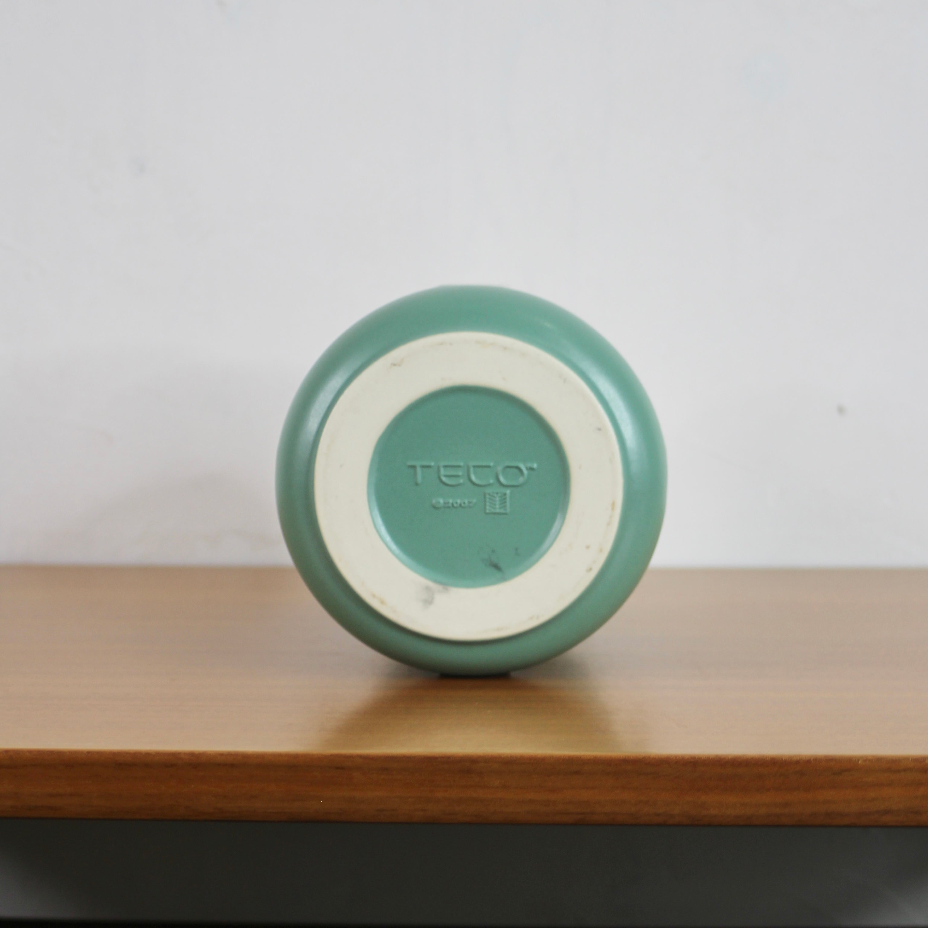 フォーバットレスベース / Four Buttress Vase 花器 フランクロイドライト