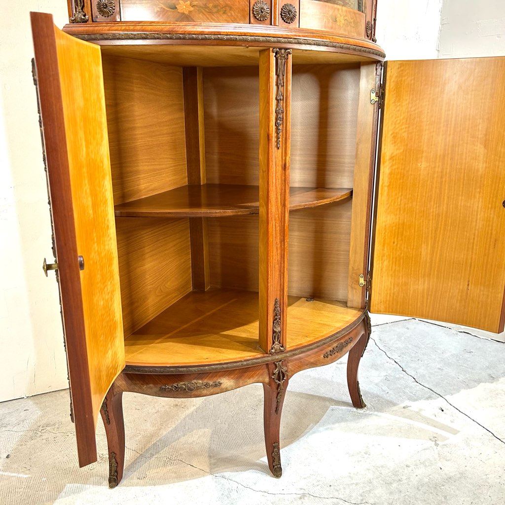 【美品】イタリア製 象嵌細工 コーナー キャビネット クラシカル コーナーキャビネット 飾り棚 イタリアン 象嵌 中古