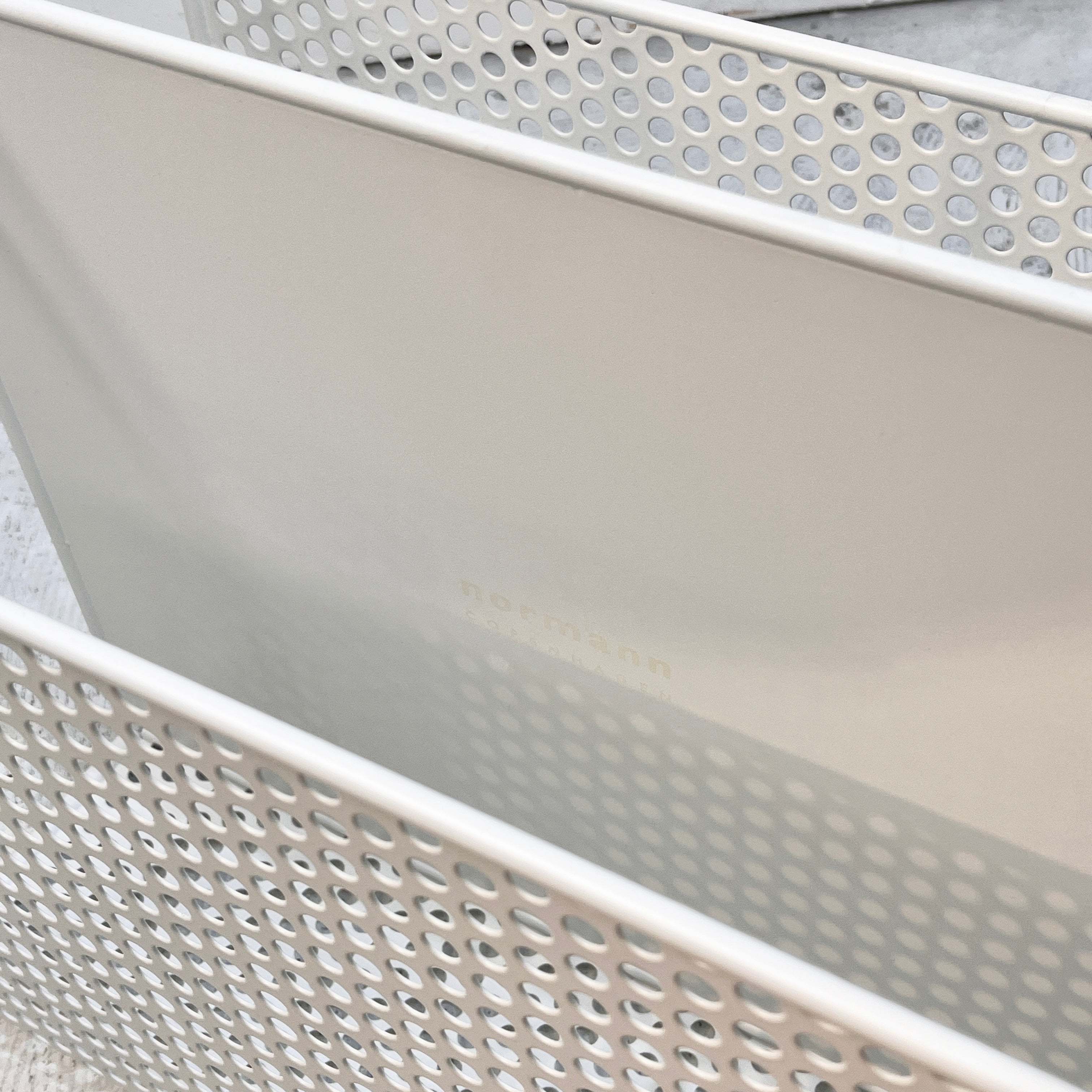 ノーマンコペンハーゲン / normann COPENHAGEN アナログ / ANALOG マガジンラック ホワイト 未使用