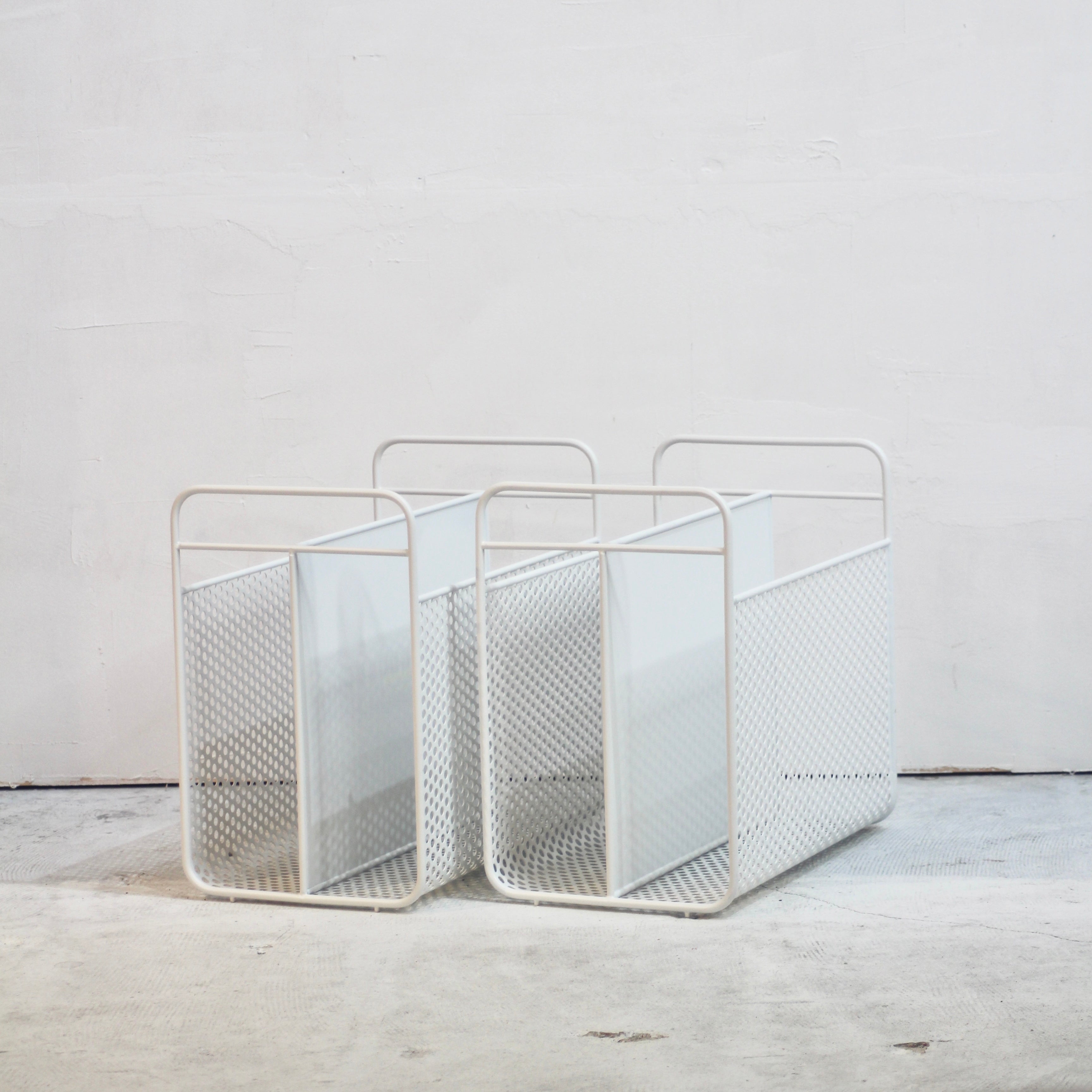 ノーマンコペンハーゲン / normann COPENHAGEN アナログ / ANALOG マガジンラック ホワイト 未使用