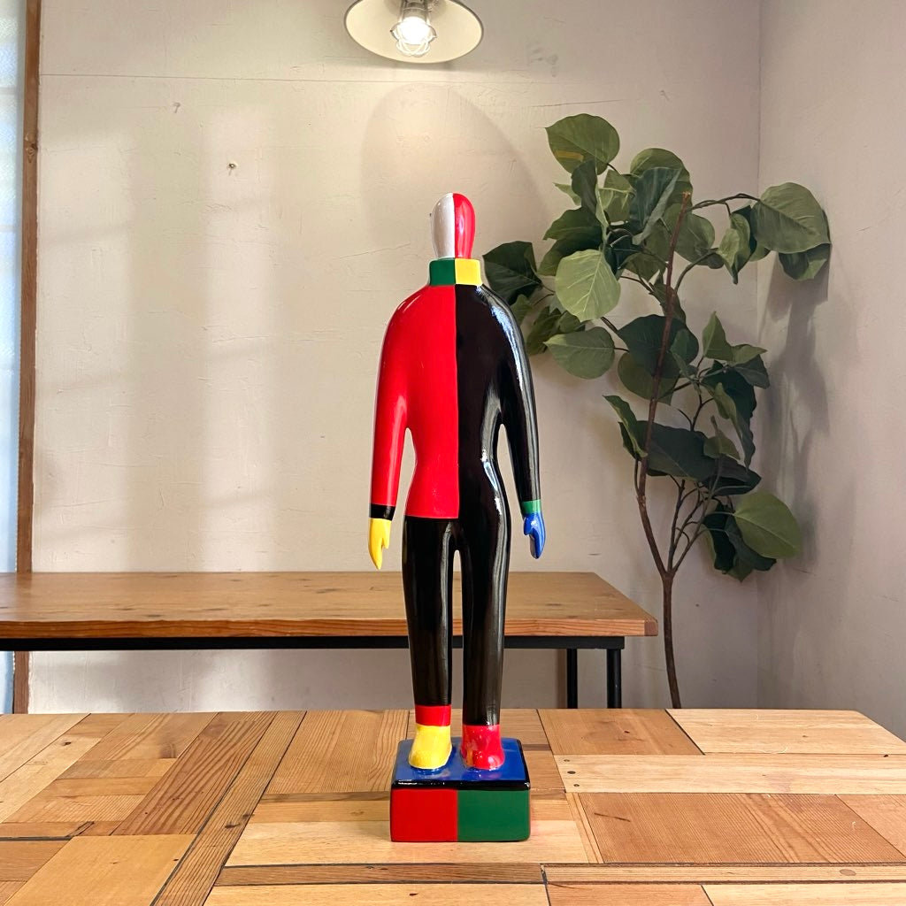 カジミール・マレーヴィチ / Kazimir Malevich フィギュア 【1】グッゲンハイム美術館