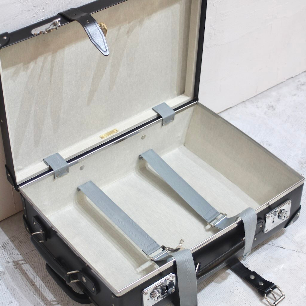 グローブトロッター / GLOBE TROTTER センテナリー キャリーオン ブラック 34L イギリス　