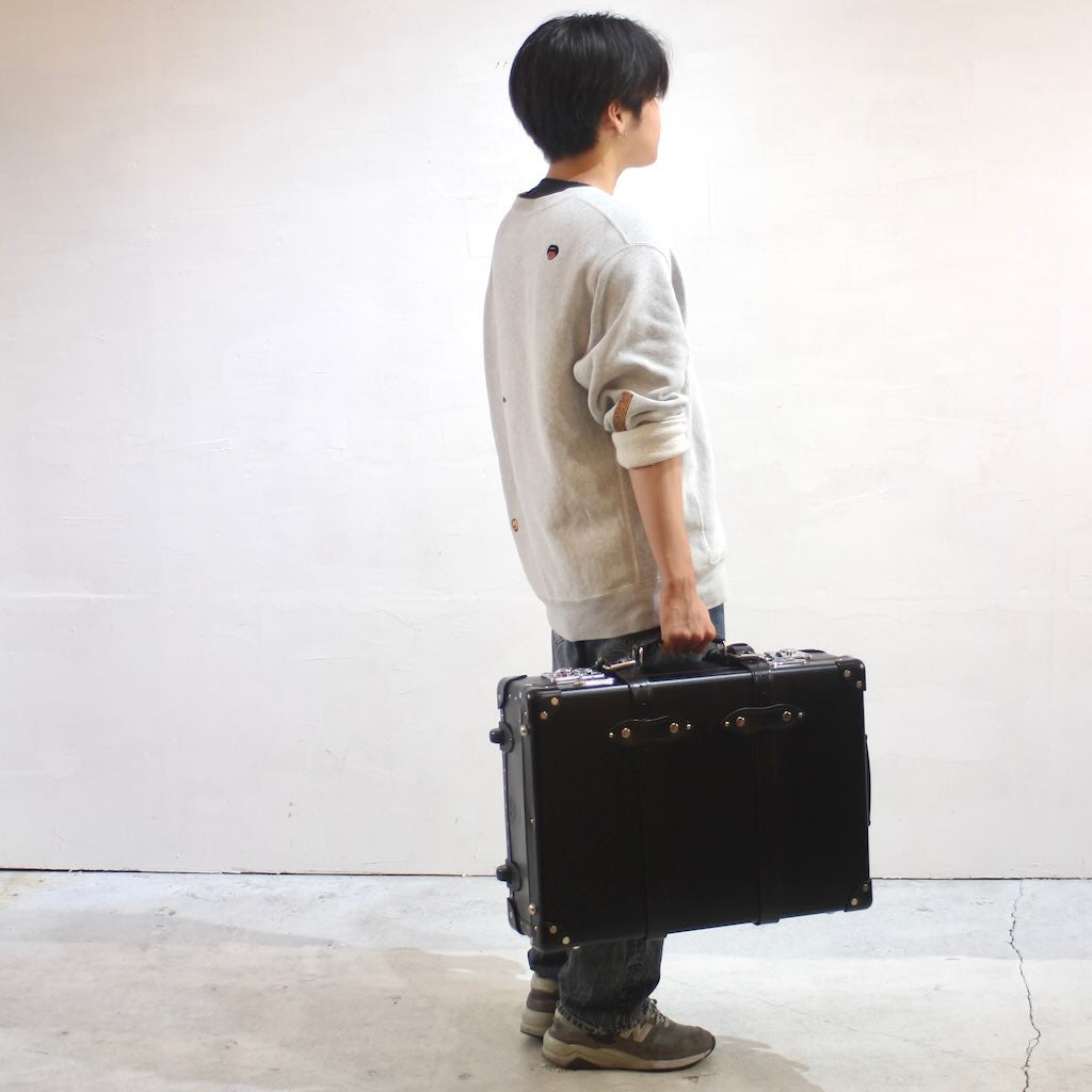 グローブトロッター / GLOBE TROTTER センテナリー キャリーオン ブラック 34L イギリス　