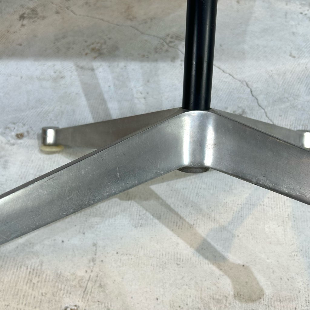 ハーマンミラー / Herman Miller アルミナムグループ オットマン 4スターベース ヴィンテージ