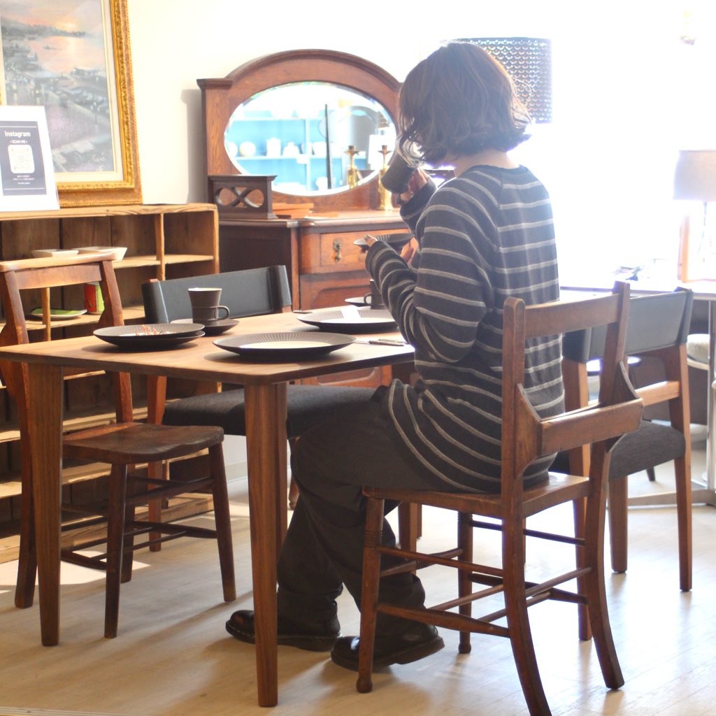 アンティーク チャーチチェア 【2】教会の椅子