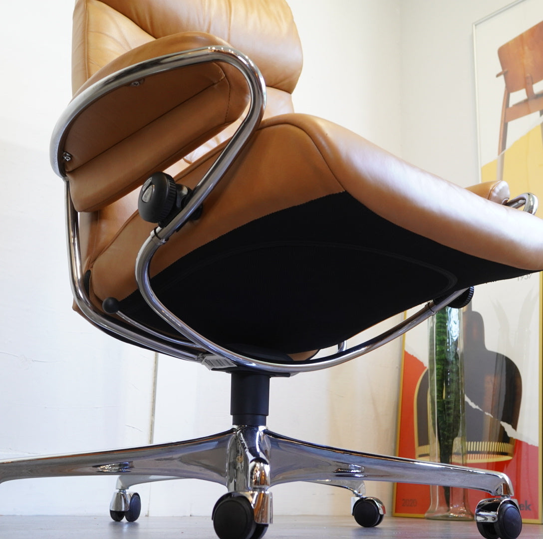 エコーネス / EKORNES メトロオフィスチェア 本革